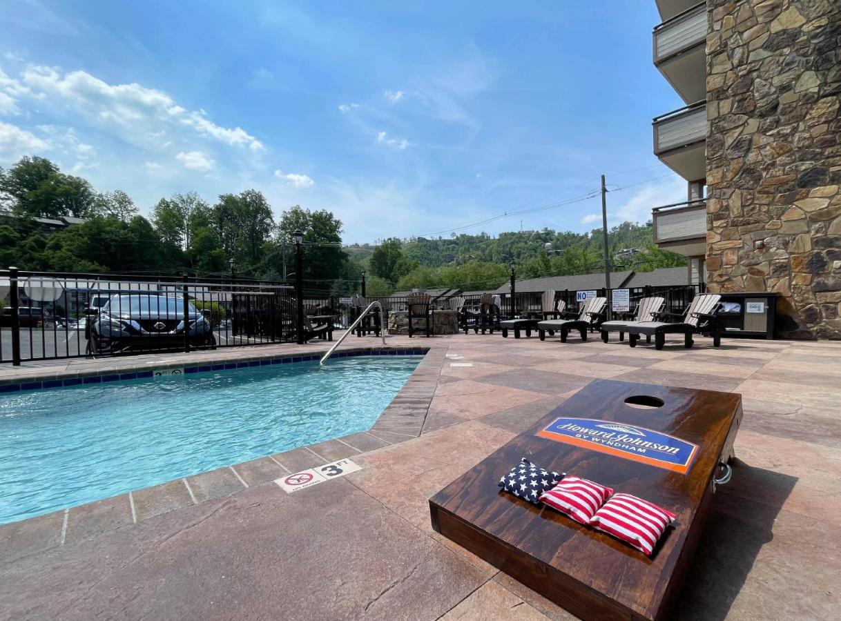 Howard Johnson By Wyndham Downtown Gatlinburg Dış mekan fotoğraf