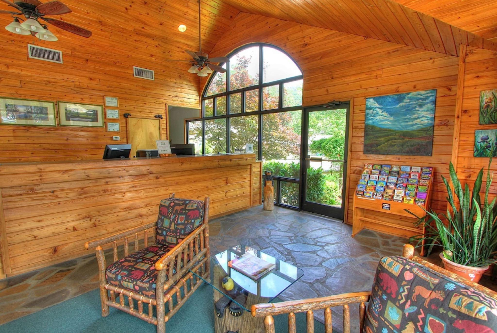 Howard Johnson By Wyndham Downtown Gatlinburg Dış mekan fotoğraf