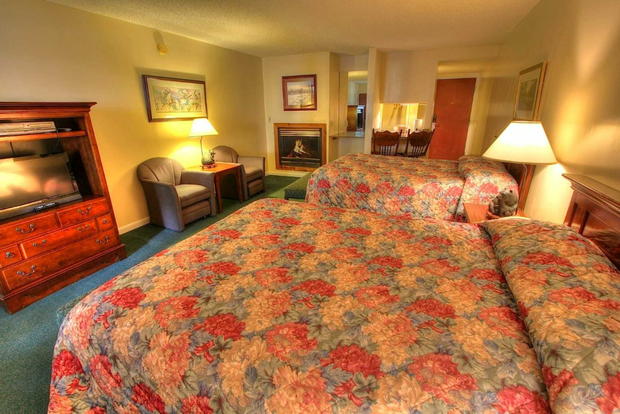 Howard Johnson By Wyndham Downtown Gatlinburg Dış mekan fotoğraf