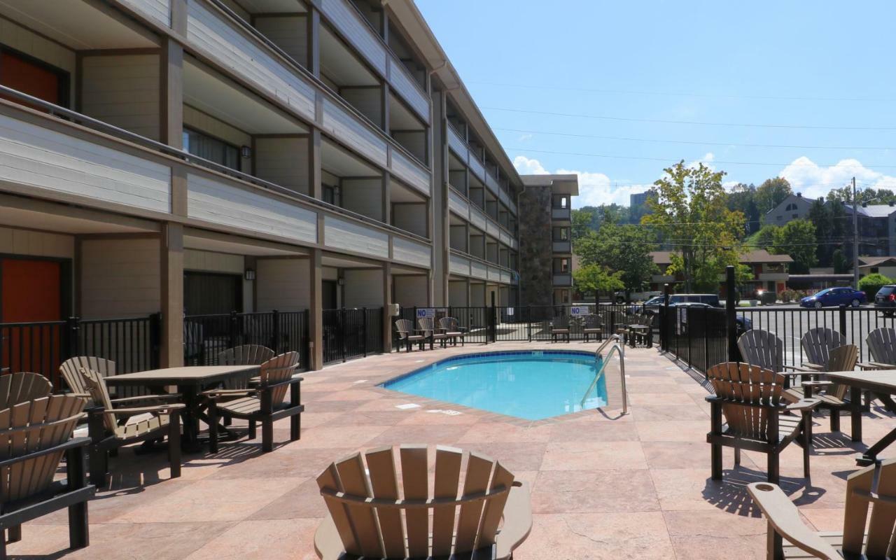 Howard Johnson By Wyndham Downtown Gatlinburg Dış mekan fotoğraf